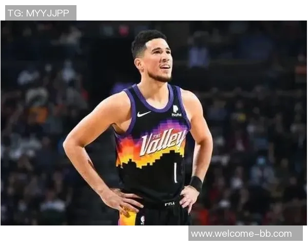 太阳主帅透露布克已恢复训练将持续评估其出战雷霆的可能性 太阳主帅透露布克已恢复训练将持续评估其出战雷霆的可能性