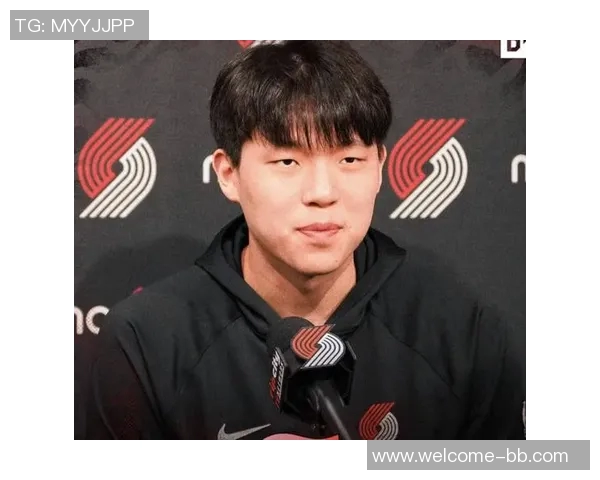 开拓者媒体人质疑球队选杨瀚森为何不使用并追求成绩的合理性