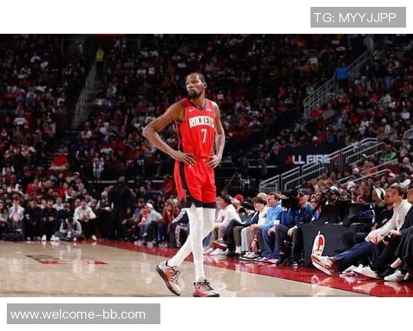 火媒:杜兰特39分助力球队逆转森林狼取得关键胜利